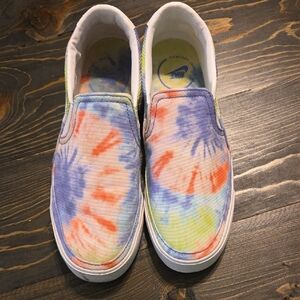 Nike Womens Tie-Dye Slip-On Sneakers